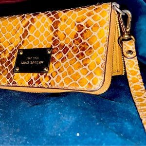 Michael Kors wallet/clutch brown snake skin!